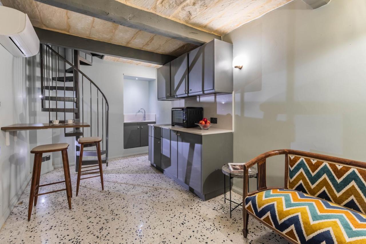 Appartement House Of W à La Valette Extérieur photo